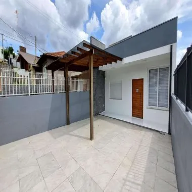 Casa com piscina para venda em Campo Bom Bairro Imigrante Casa com piscina para venda em Campo Bom Bairro Imigrante
