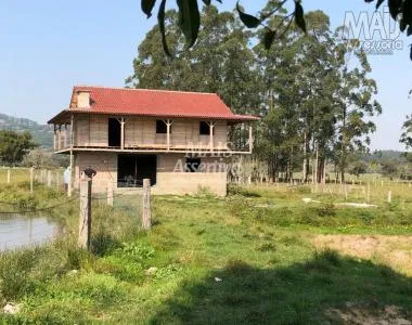 Sítio para Venda em Santo Antônio Da Patrulha / RS no bairro Pinheirinhos Sítio para Venda em Santo Antônio Da Patrulha / RS no bairro Pinheirinhos