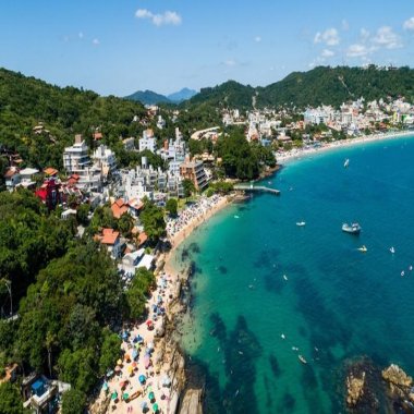 Terreno para venda na Praia da Lagoinhas, Bombinhas/SC. - 660,00m² Terreno para venda na Praia da Lagoinhas, Bombinhas/SC. - 660,00m²