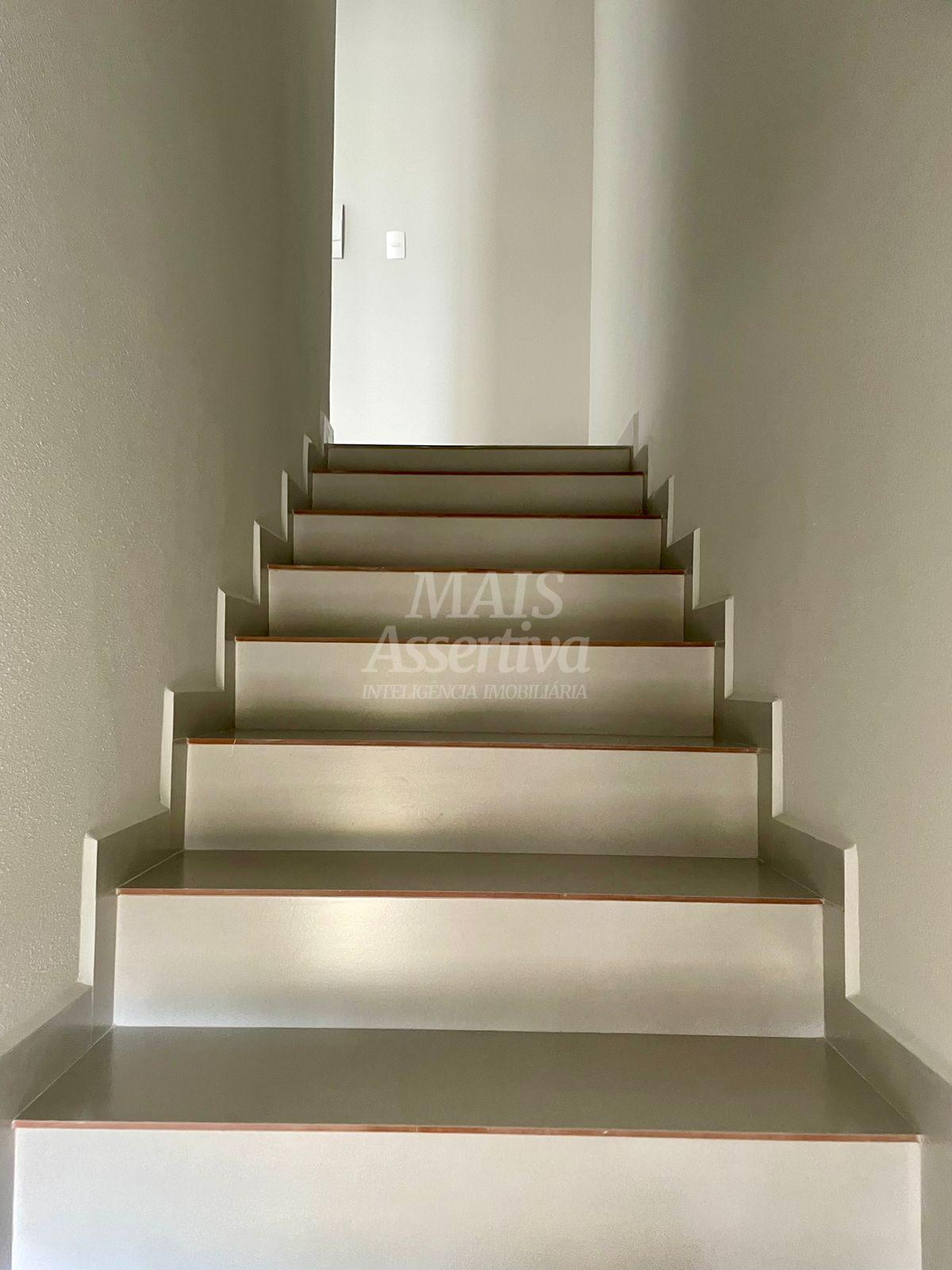 Casa à venda com 3 quartos, 119m² - Foto 6