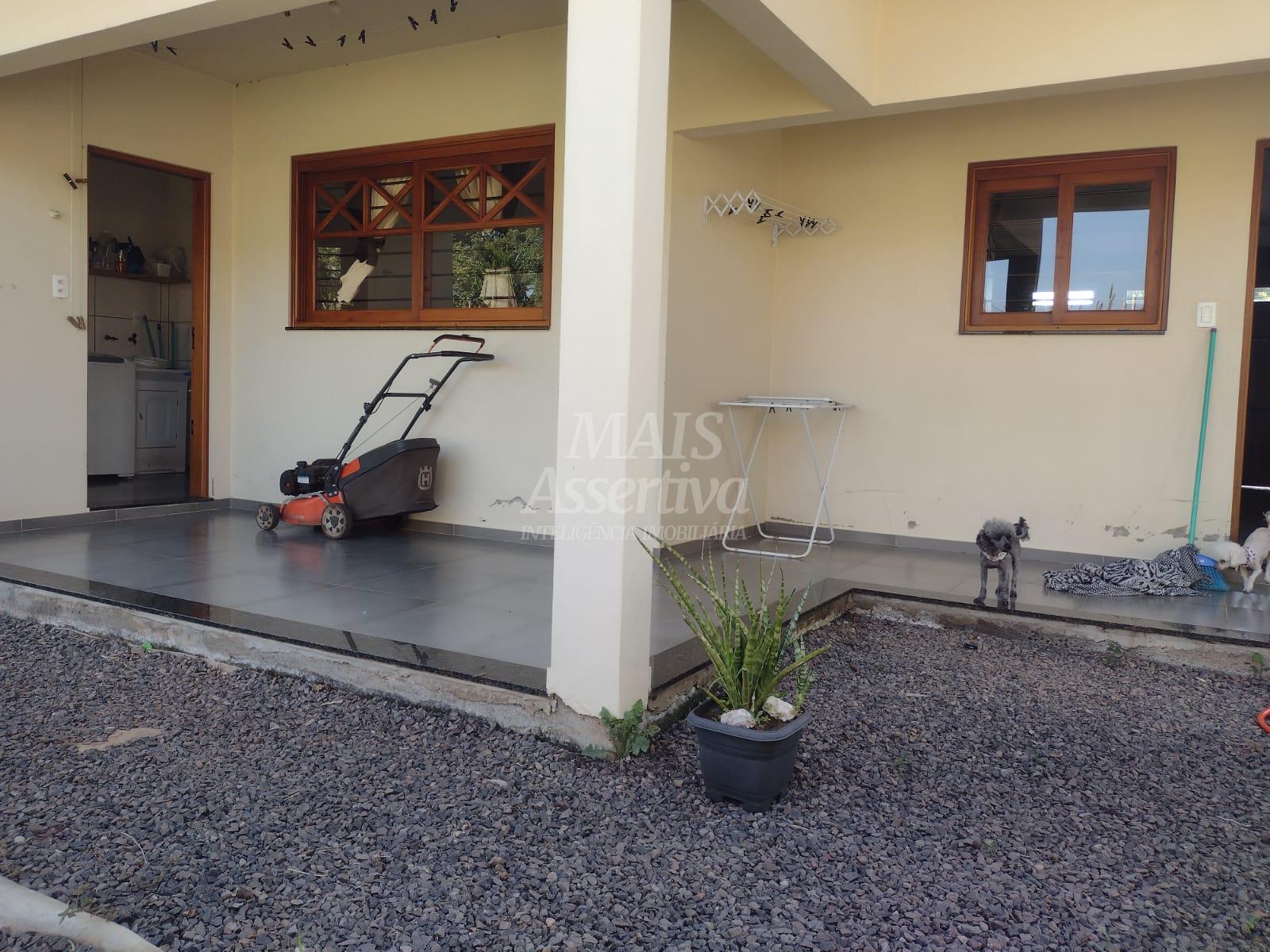 Casa à venda com 3 quartos, 200m² - Foto 16