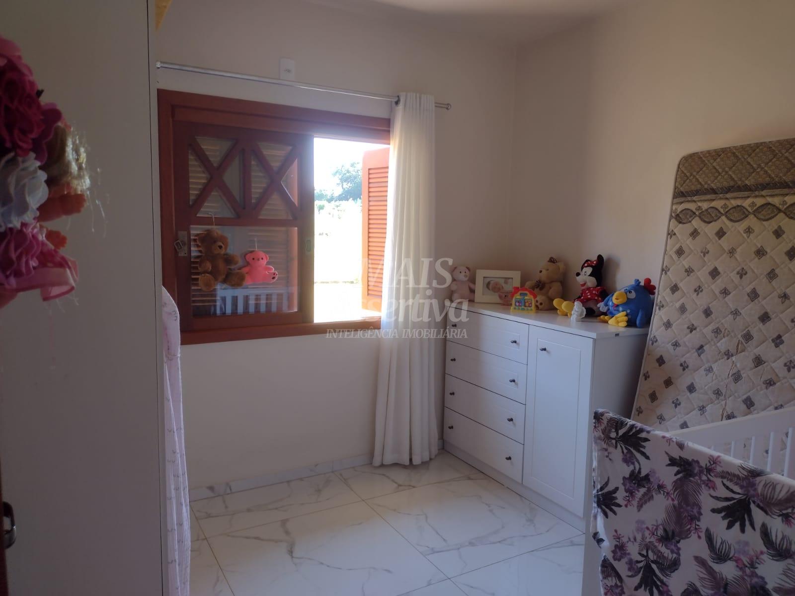 Casa à venda com 3 quartos, 200m² - Foto 9