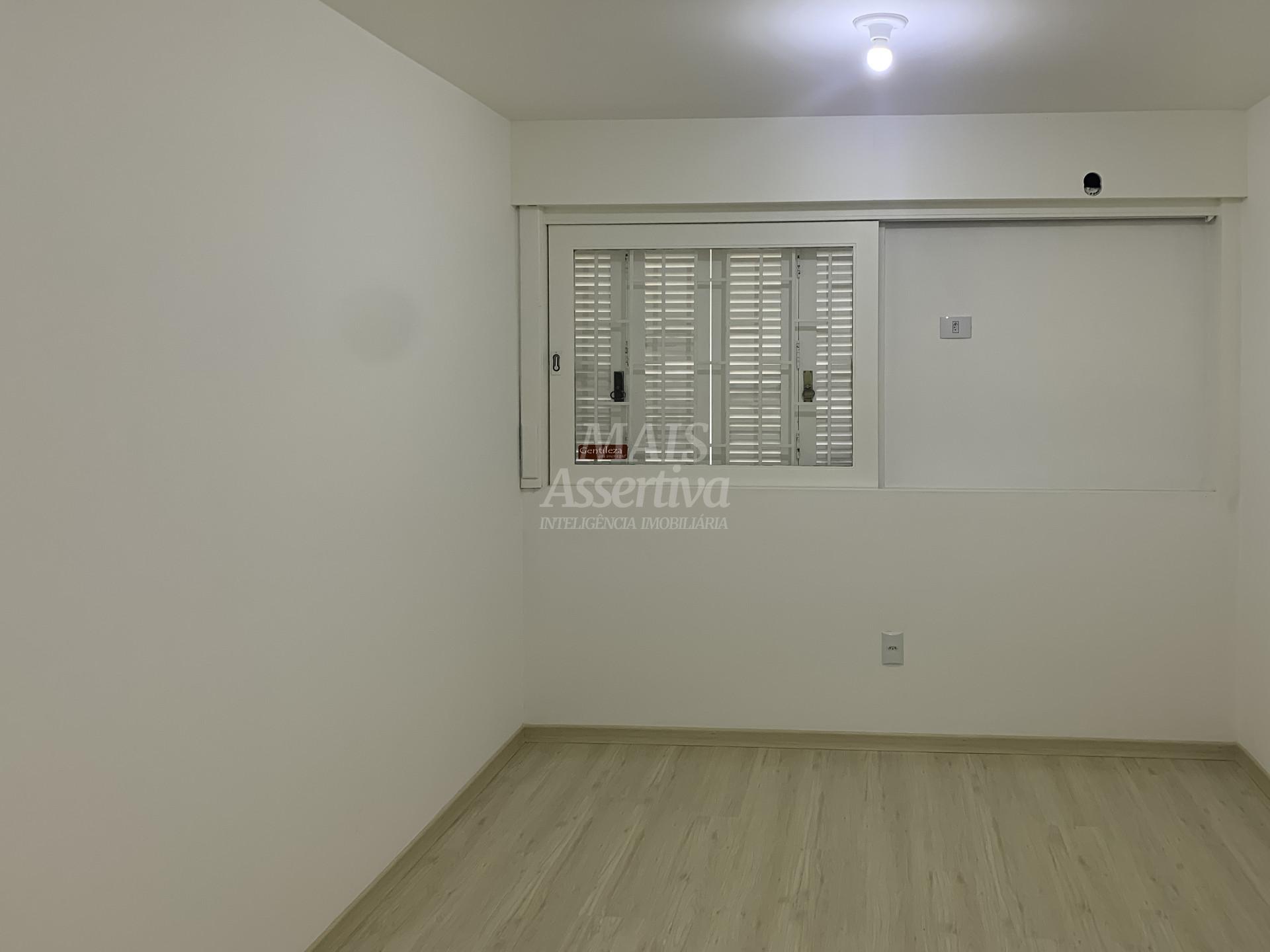 Casa à venda com 4 quartos, 375m² - Foto 11