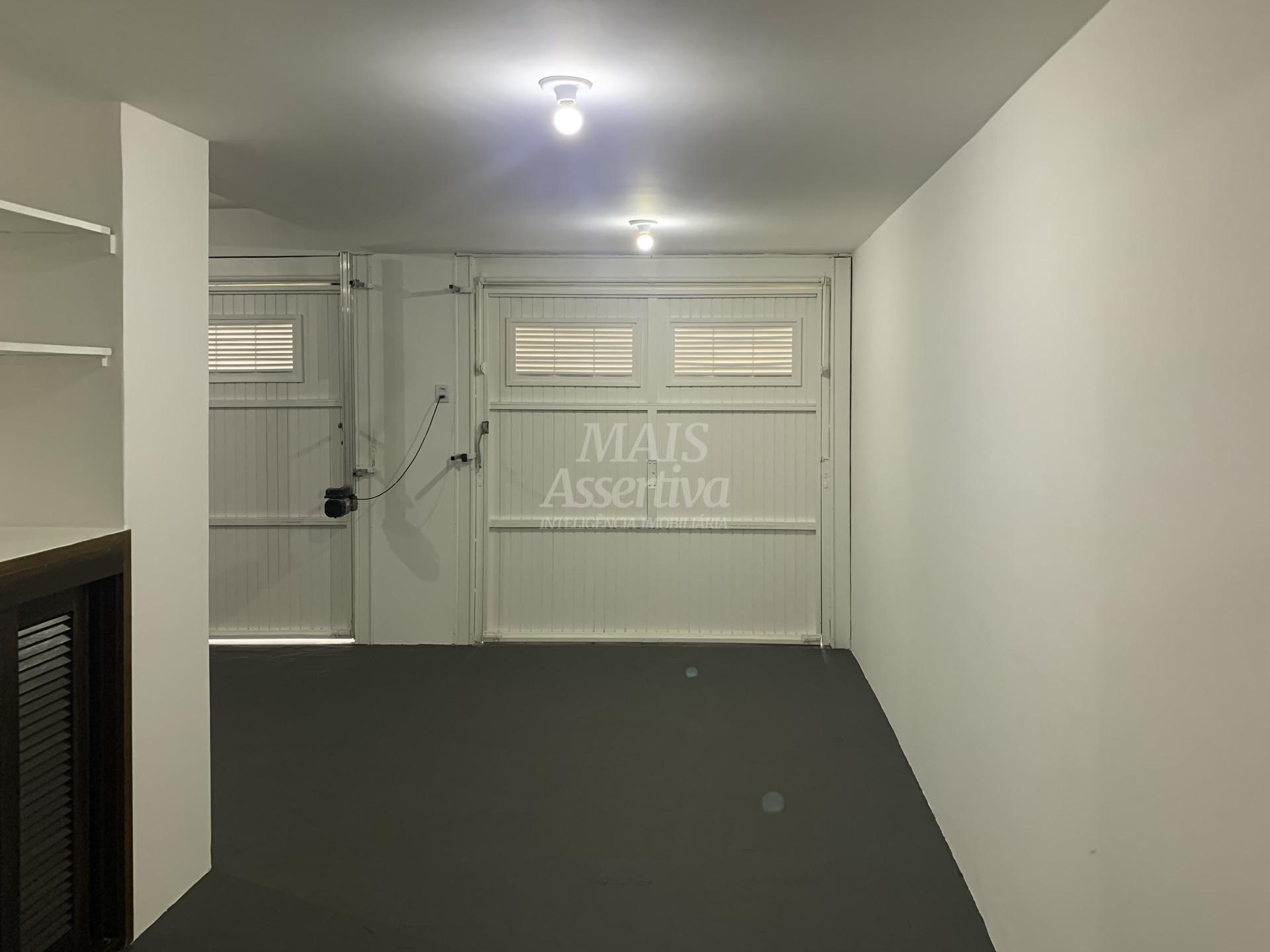 Casa à venda com 4 quartos, 375m² - Foto 21