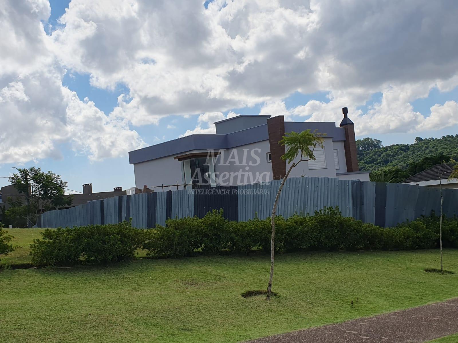 Casa, 4 quartos, 333 m² - Foto 2