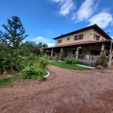 Ótimo Sítio à venda localizado no bairro Águas Claras em Viamão/RS Ótimo Sítio à venda localizado no bairro Águas Claras em Viamão/RS