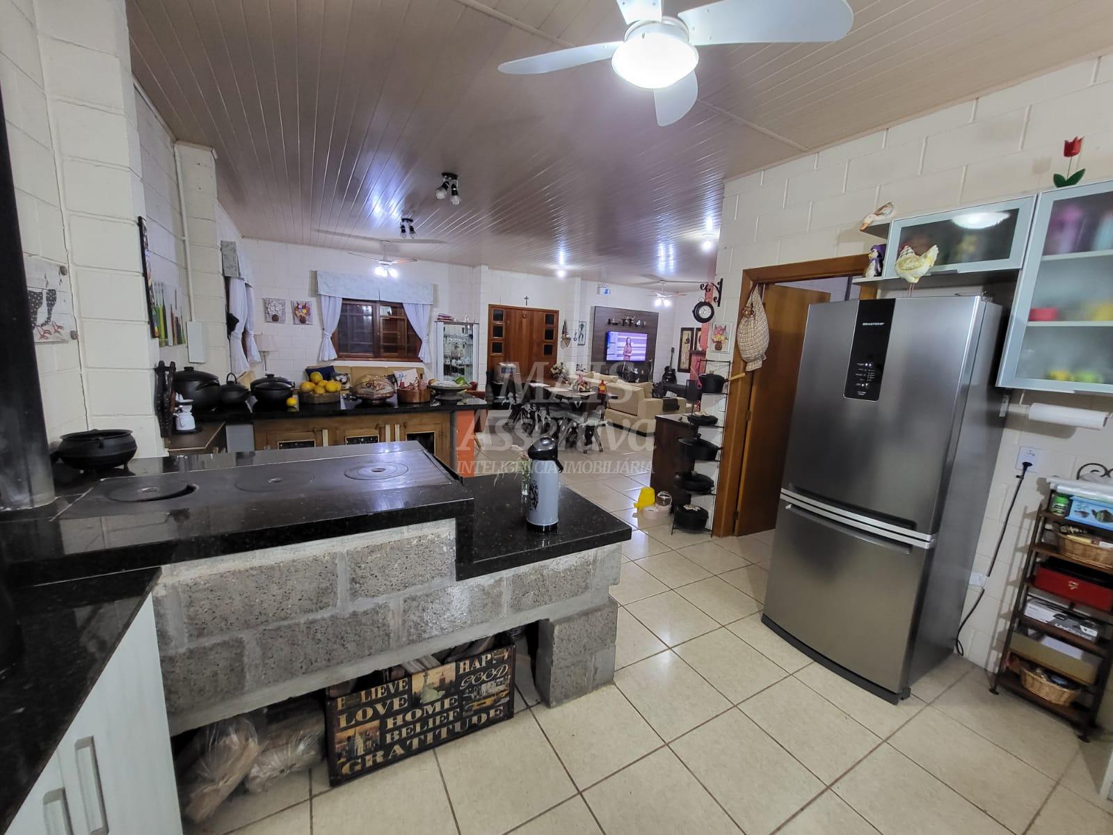 Sítio, 4 quartos, 2500 m² - Foto 23