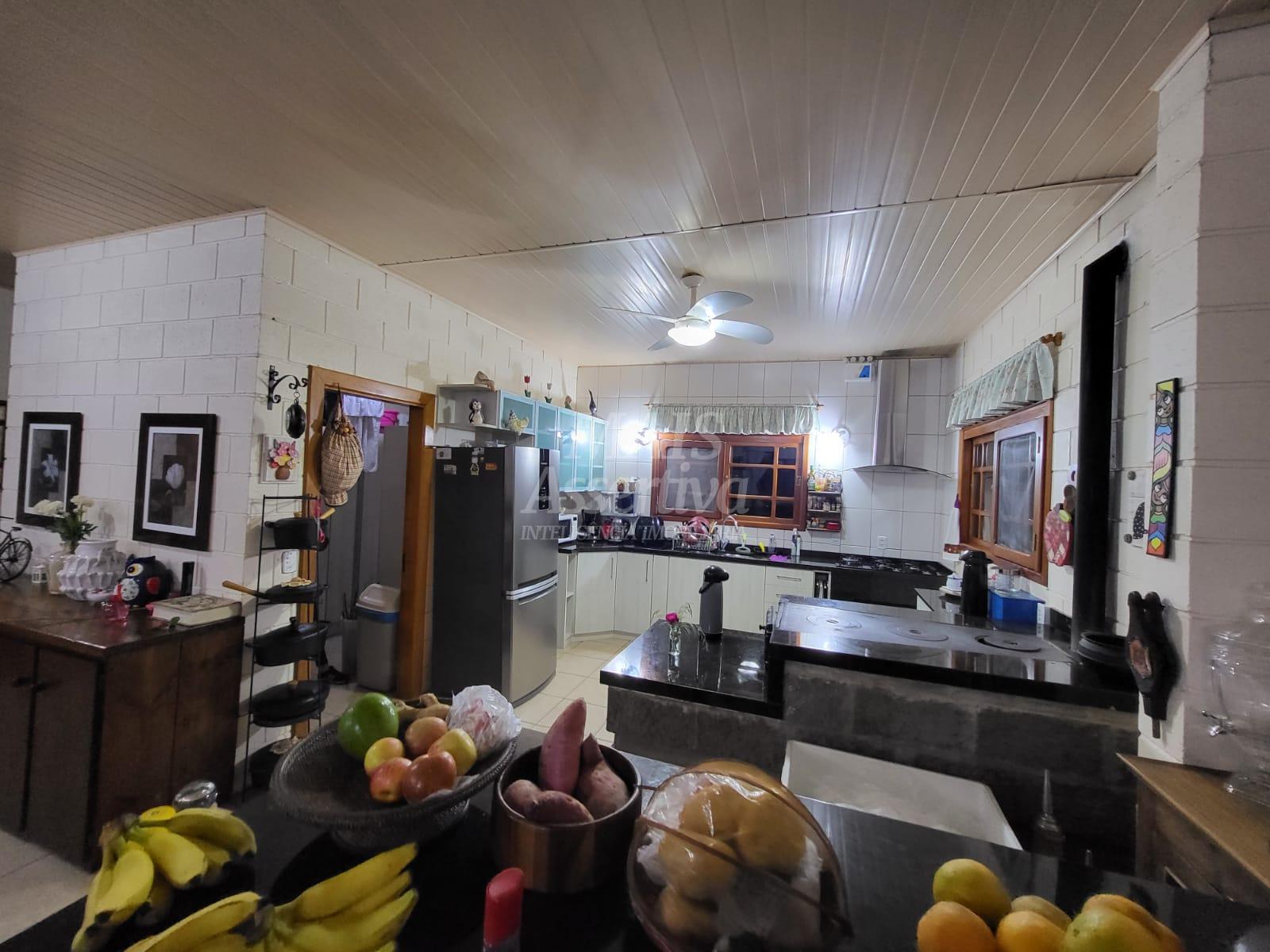 Sítio, 4 quartos, 2500 m² - Foto 25