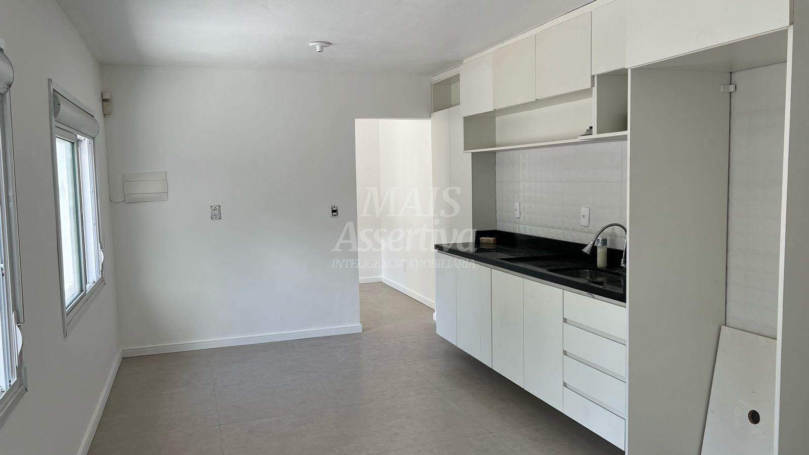 Casa à venda com 2 quartos, 110m² - Foto 12