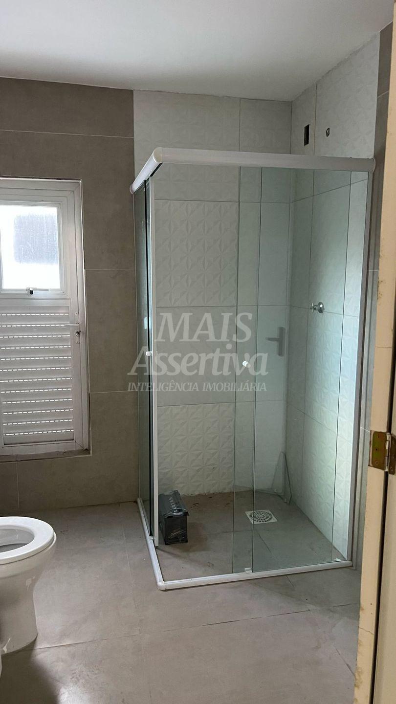 Casa à venda com 2 quartos, 110m² - Foto 13
