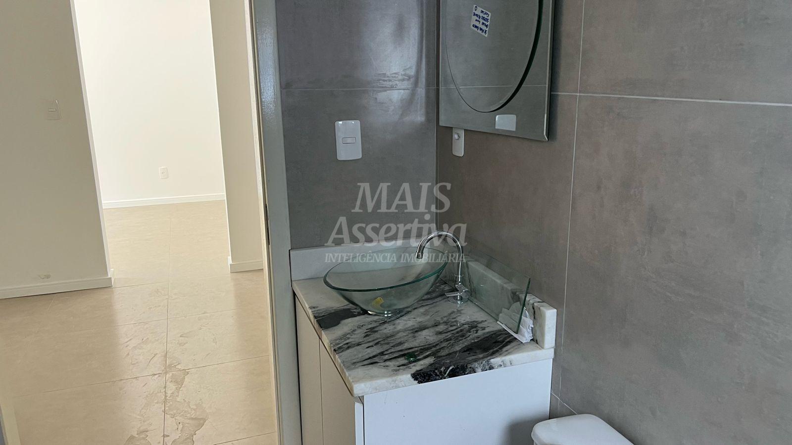 Casa à venda com 2 quartos, 110m² - Foto 14