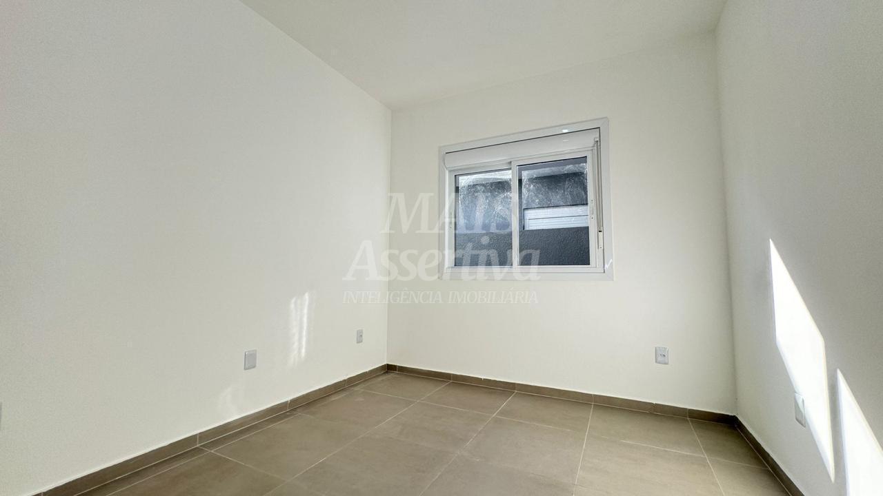 Casa à venda com 2 quartos, 74m² - Foto 12
