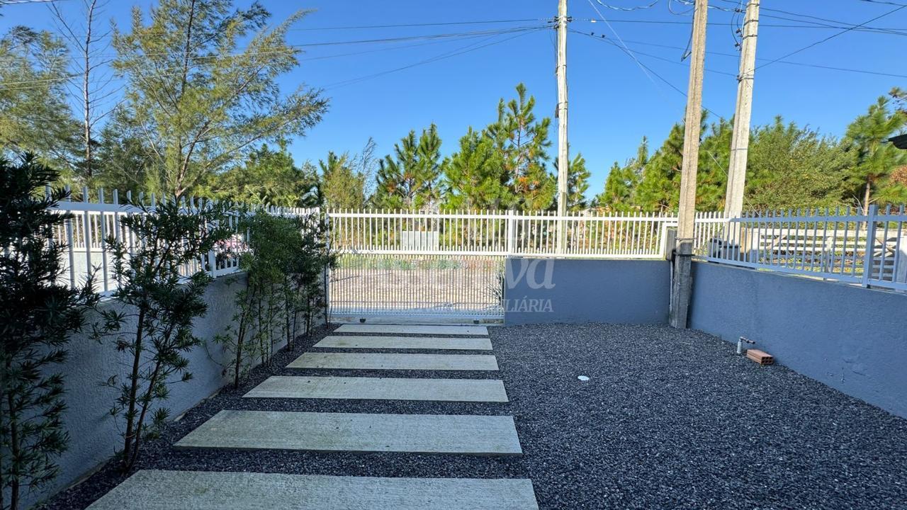 Casa à venda com 2 quartos, 74m² - Foto 4