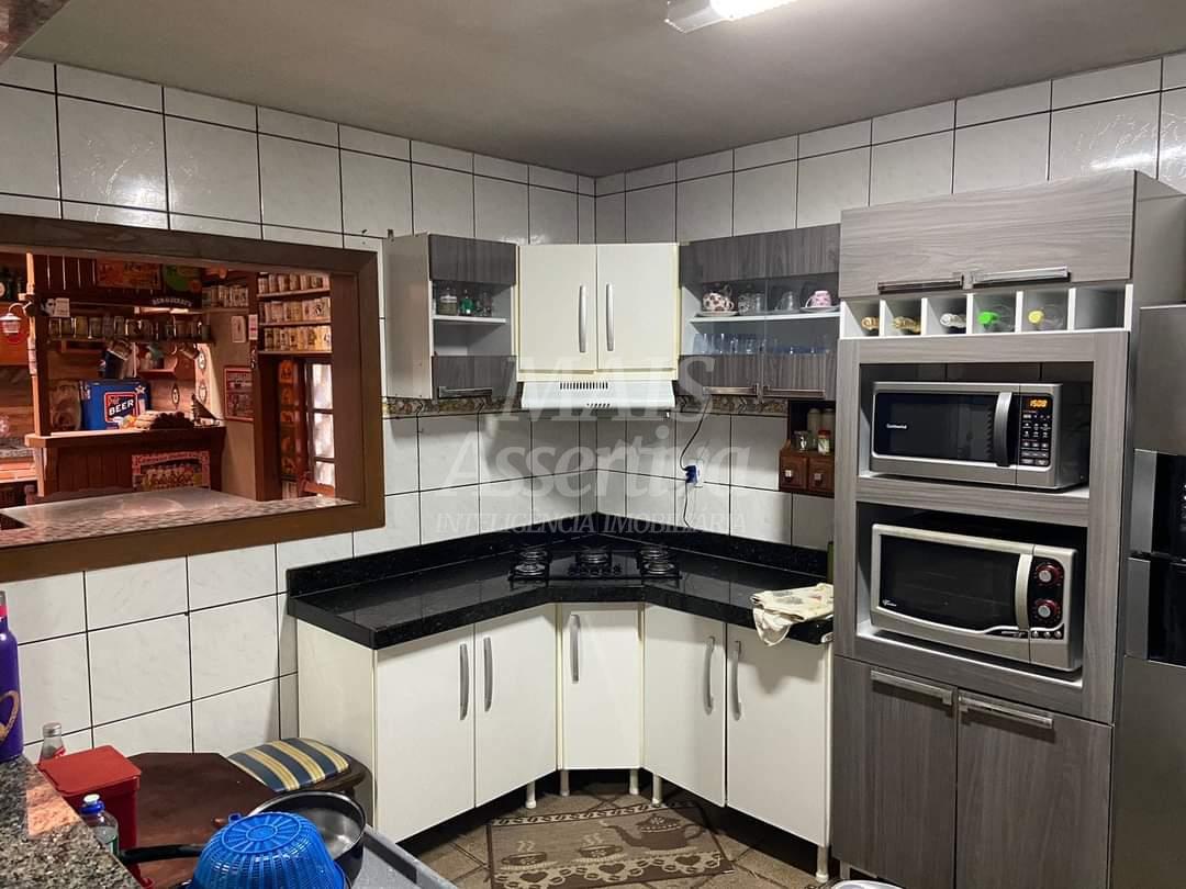 Casa, 4 quartos, 180 m² - Foto 9