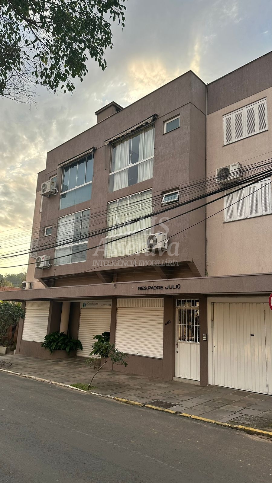 Apartamento, 2 quartos, 81 m² - Foto 1