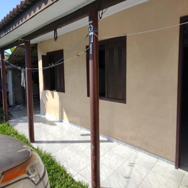 Casa para venda no Centro de Arroio do Sal - 75,00m² Casa para venda no Centro de Arroio do Sal - 75,00m²