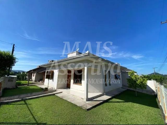Casa à venda com 2 quartos, 93m² - Foto 2