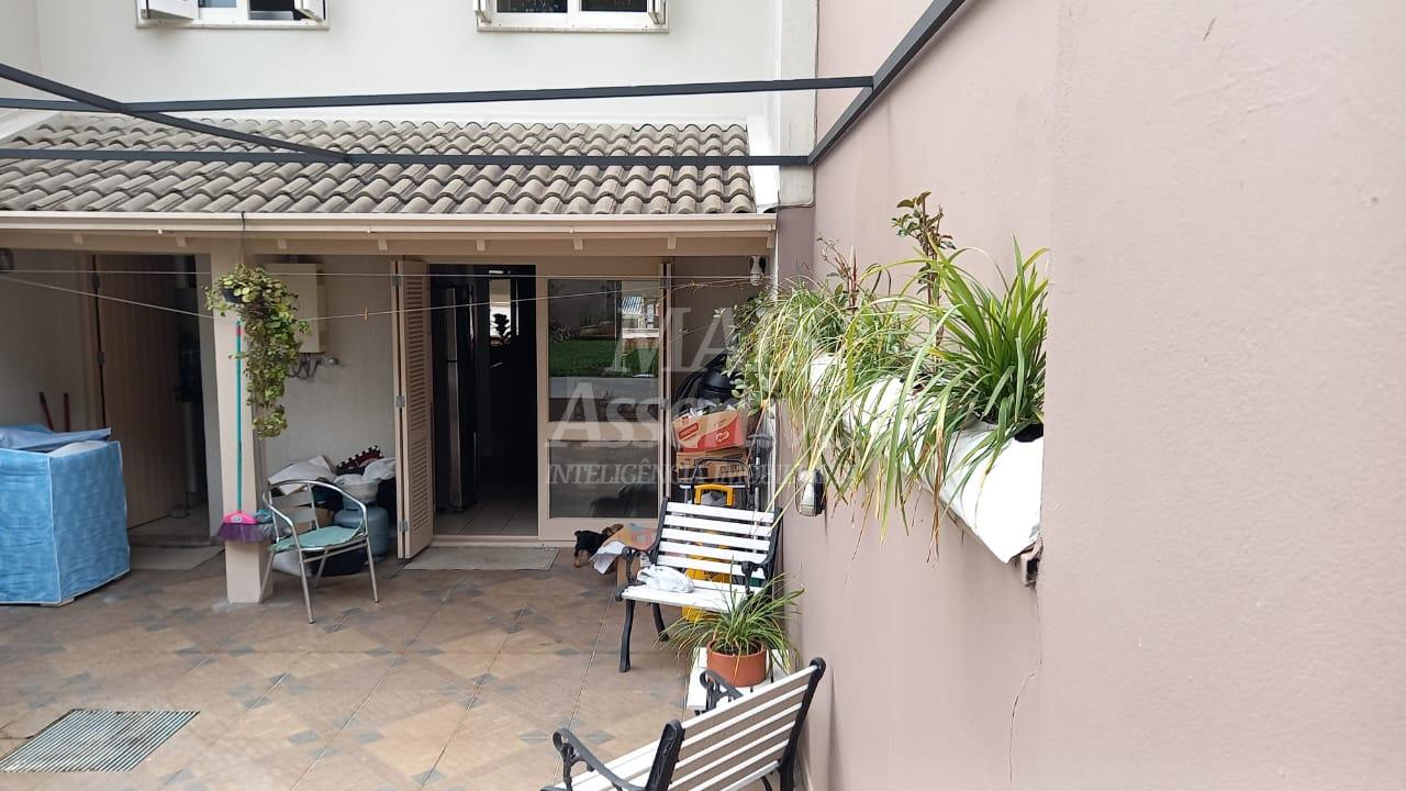 Casa à venda com 3 quartos, 163m² - Foto 25