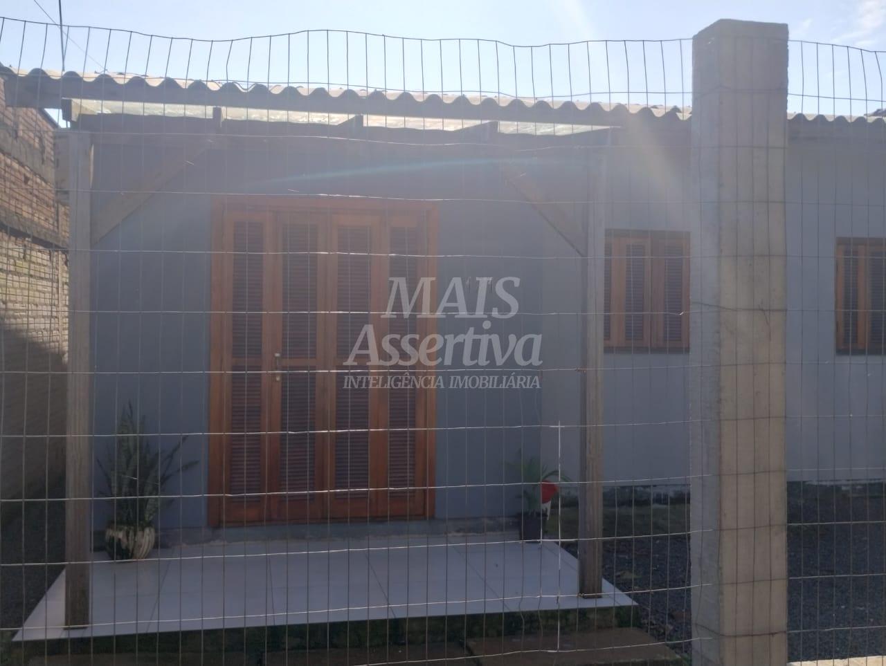 Casa à venda com 3 quartos, 60m² - Foto 4