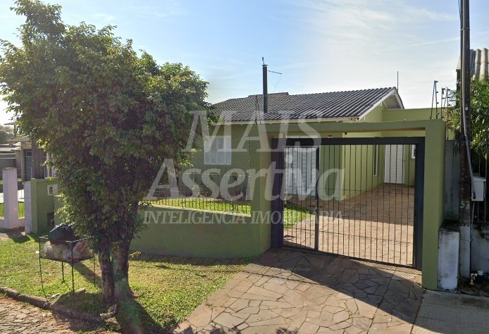 Casa à venda com 4 quartos, 168m² - Foto 1