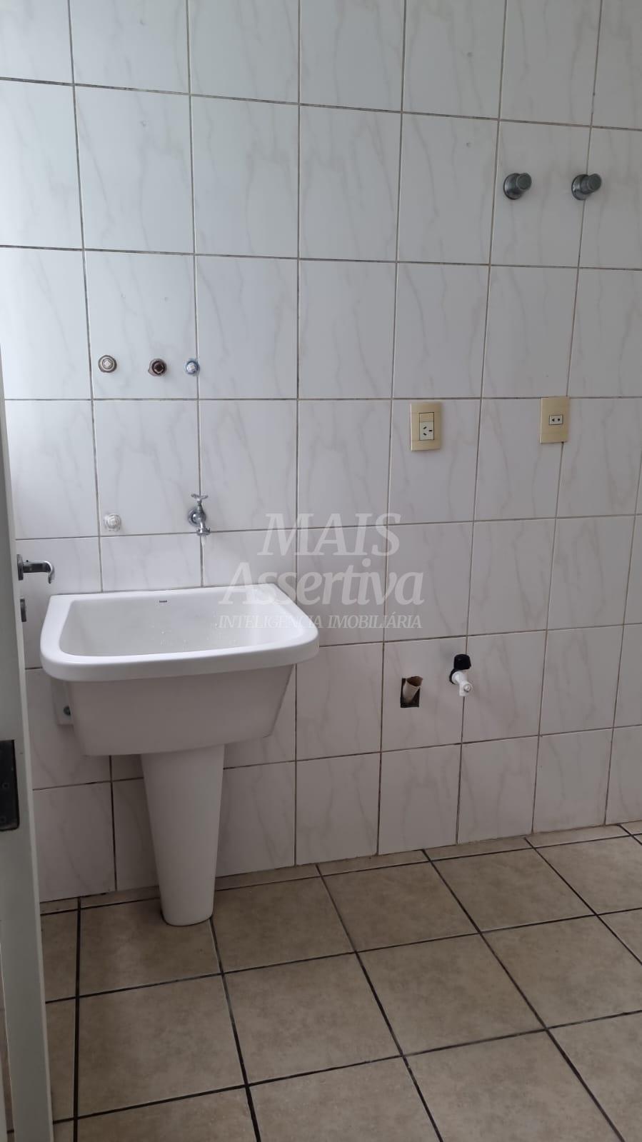 Apartamento para alugar com 2 quartos, 90m² - Foto 6