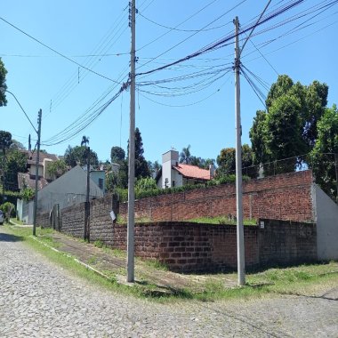 Lindo terreno de esquina para venda no bairro Guarani em Novo Hamburgo Lindo terreno de esquina para venda no bairro Guarani em Novo Hamburgo
