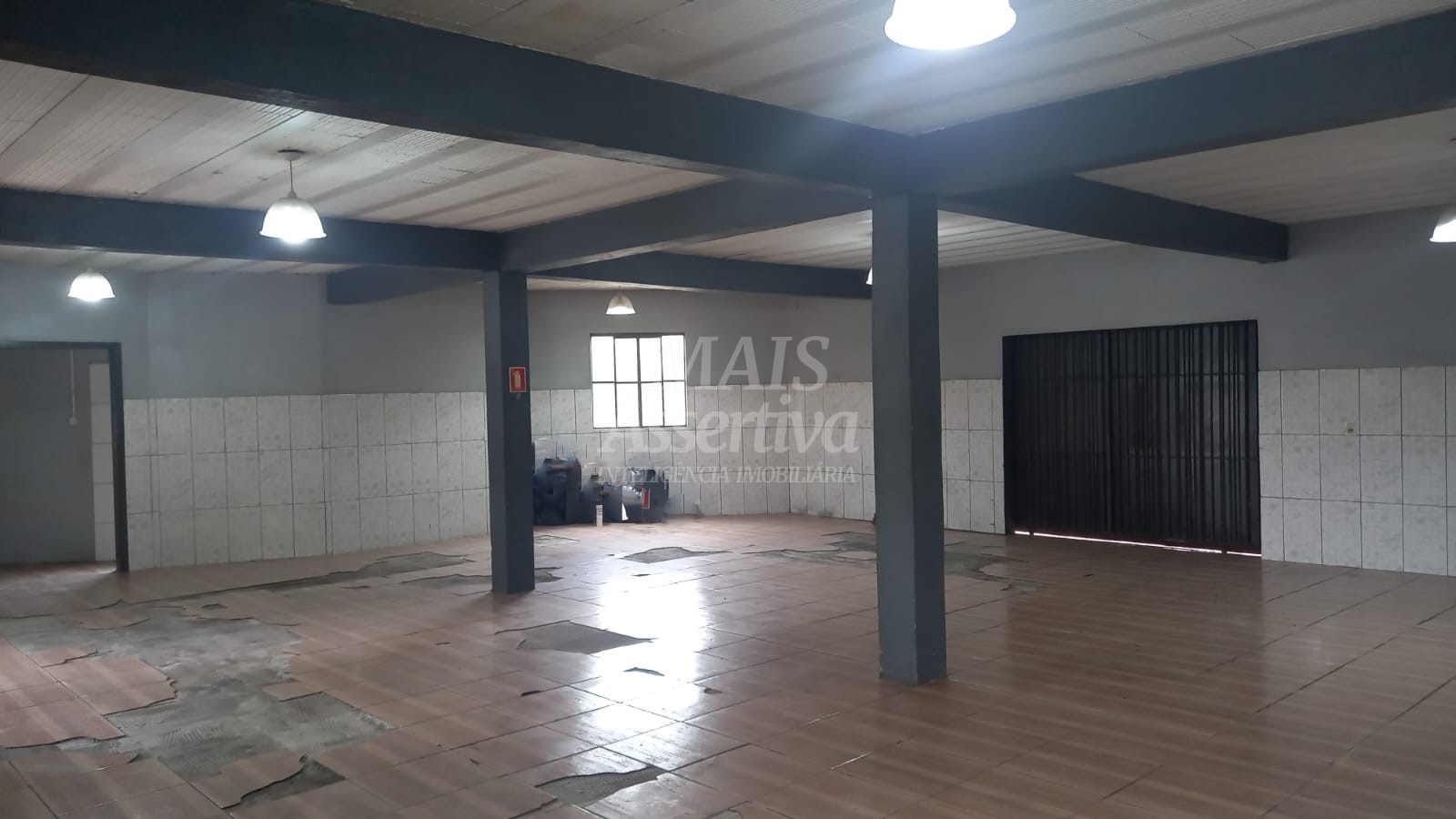 Prédio Inteiro para alugar, 187m² - Foto 2