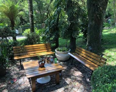 CASA PARA VENDA EM CANELA COM AMPLO TERRENO DE 1889 M² CASA PARA VENDA EM CANELA COM AMPLO TERRENO DE 1889 M²