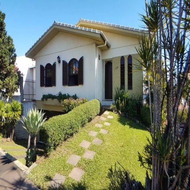 Casa ampla 05 dormitórios para venda no Bairro Rondônia em Novo Hamburgo Casa ampla 05 dormitórios para venda no Bairro Rondônia em Novo Hamburgo