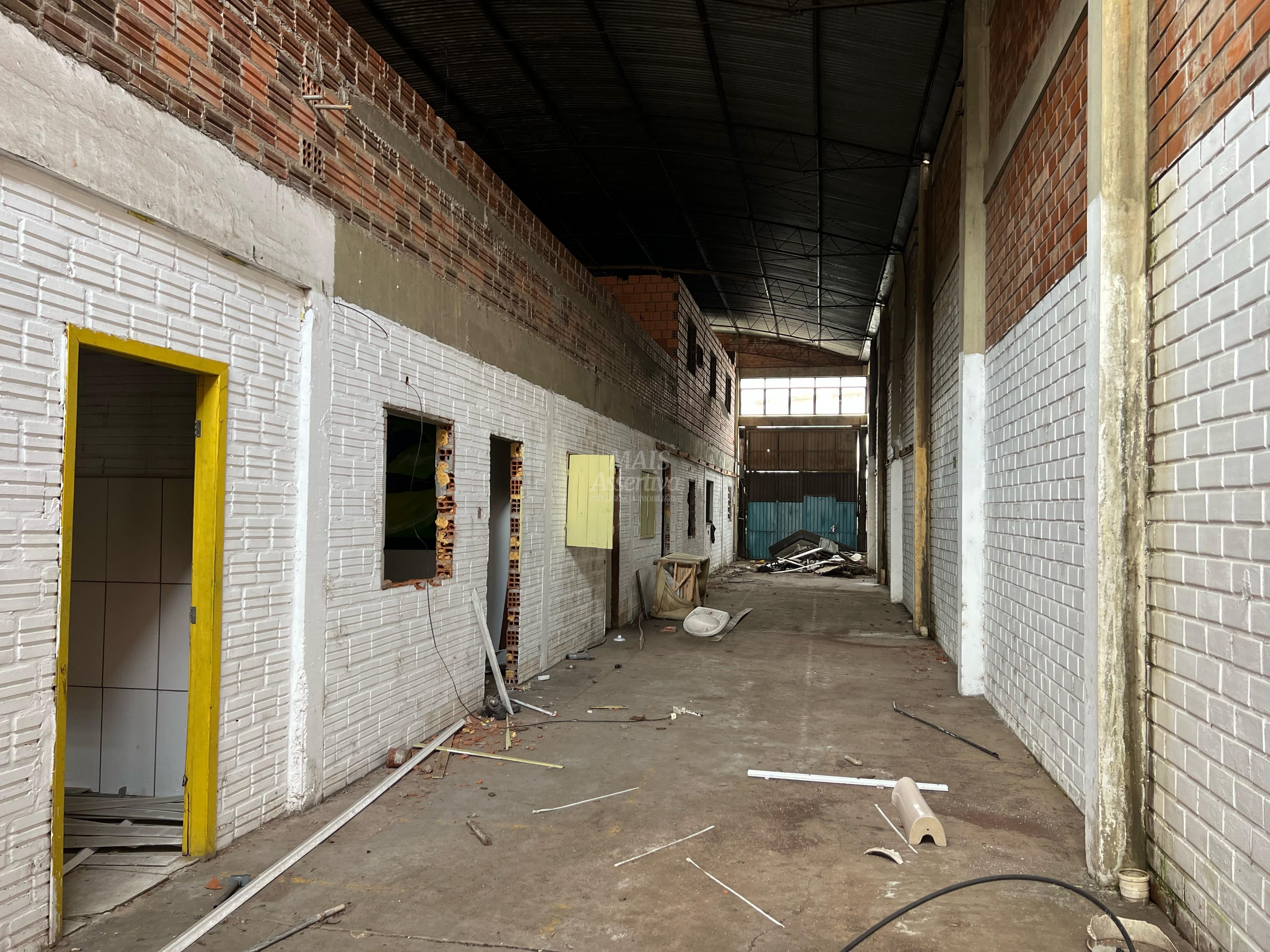 Prédio Inteiro para alugar, 700m² - Foto 10