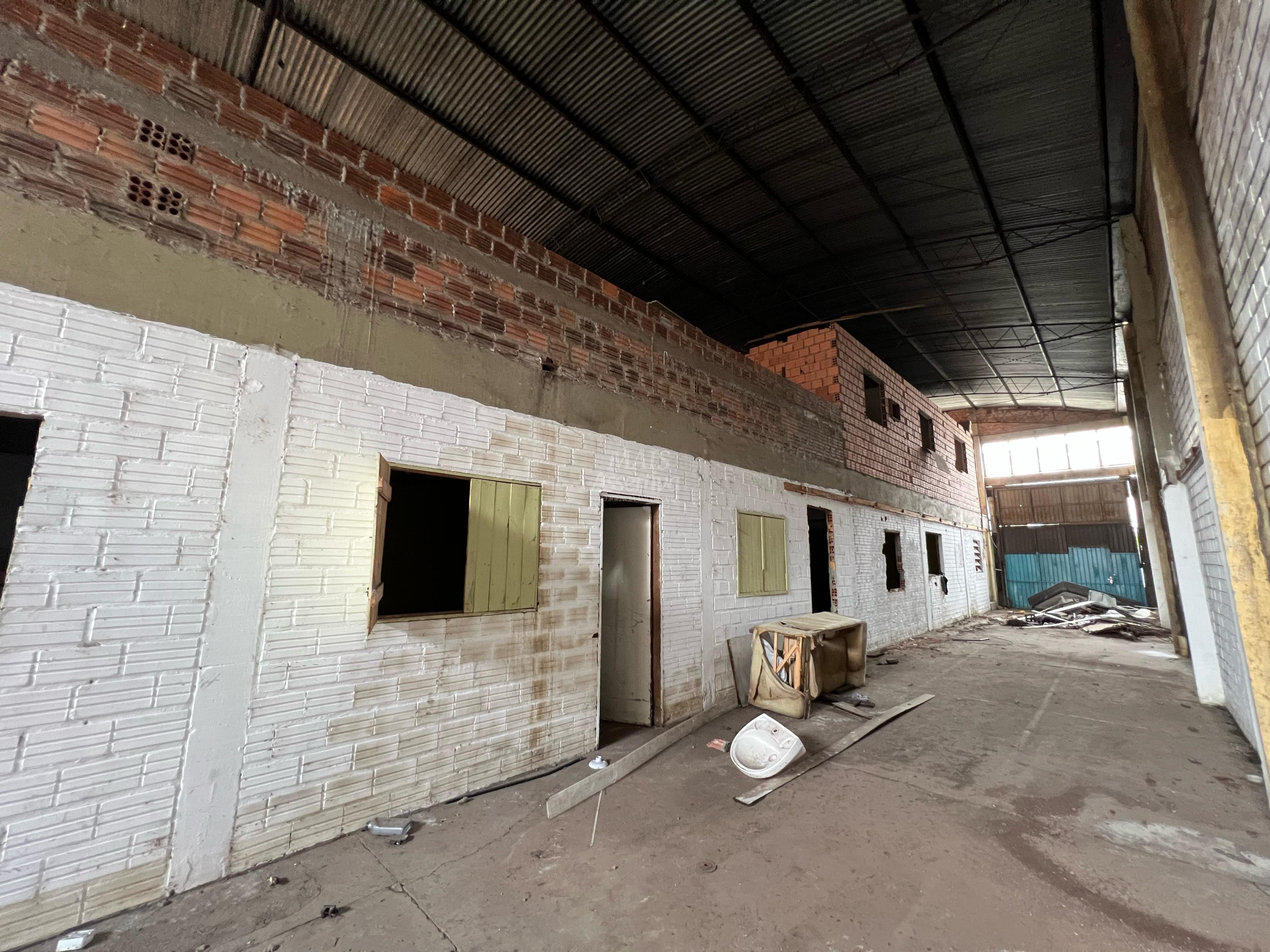 Prédio Inteiro para alugar, 700m² - Foto 11