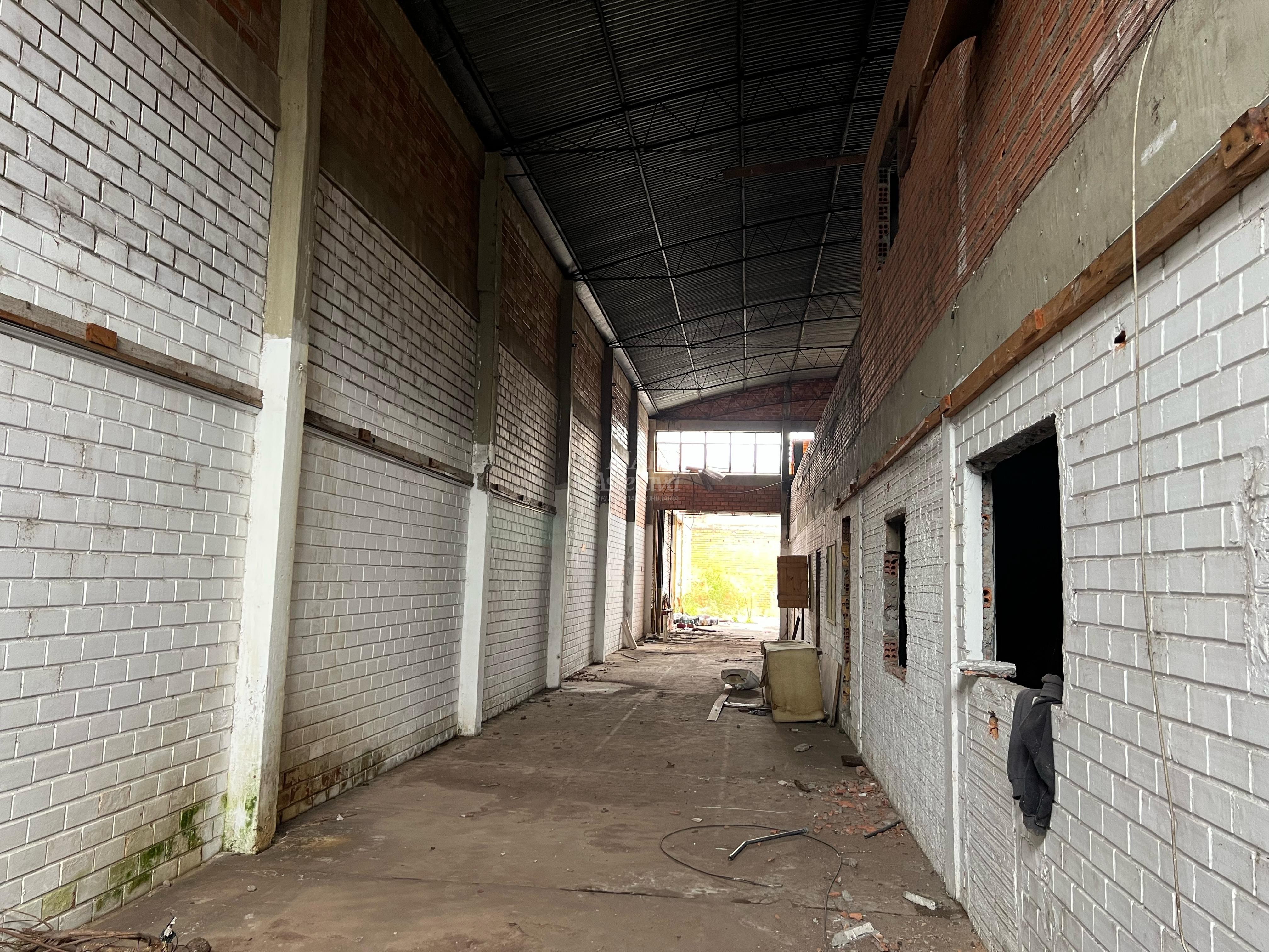 Prédio Inteiro para alugar, 700m² - Foto 14