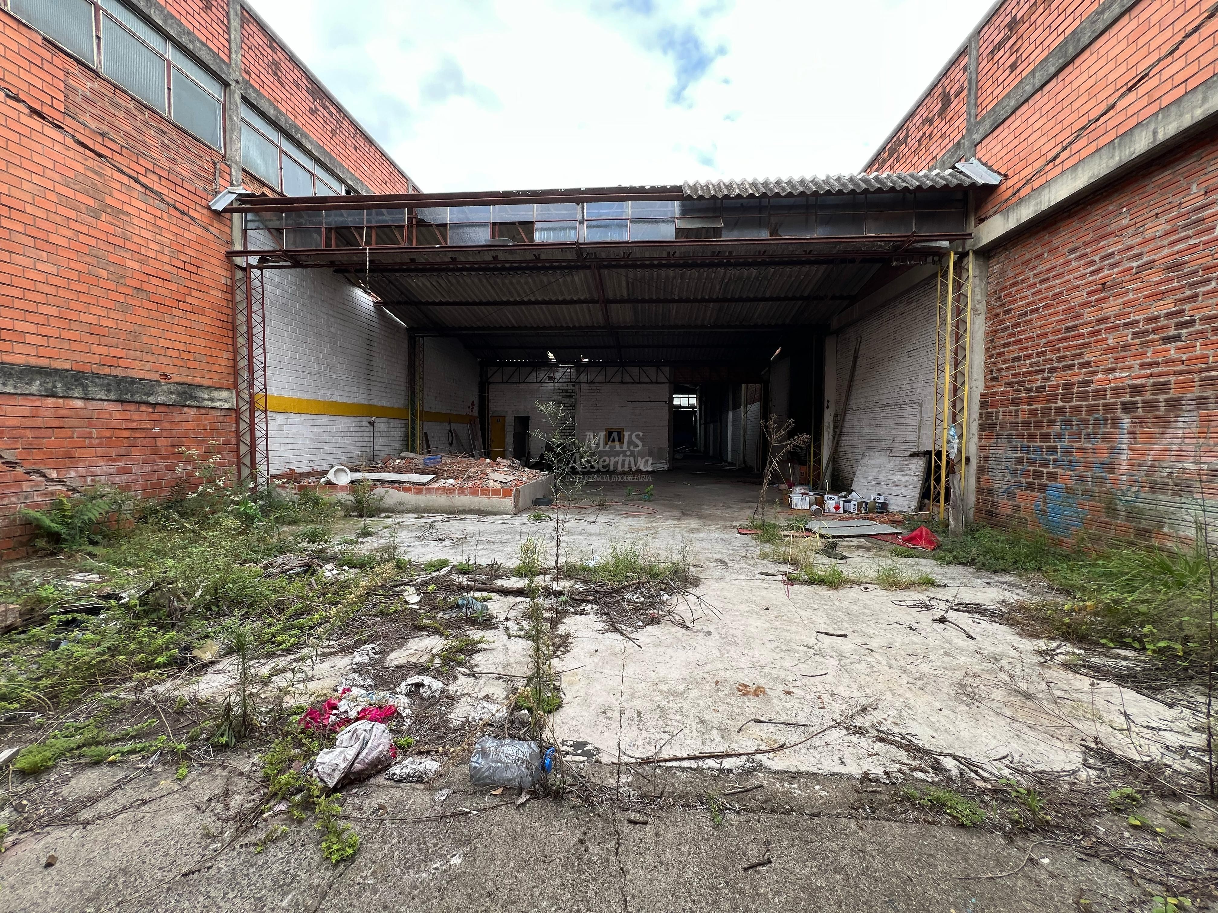 Prédio Inteiro para alugar, 700m² - Foto 6
