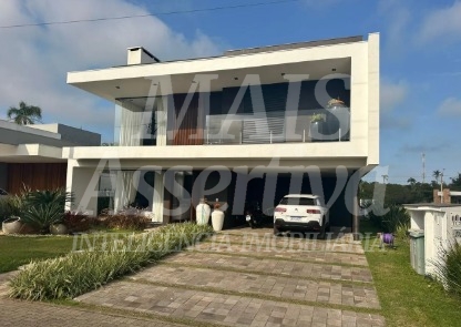 Casa para alugar com 3 quartos, 373m² - Foto 1