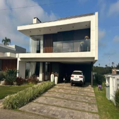 Excelente Casa Mobiliada para locação no Condomínio Reserva das Águas - Torres/RS Excelente Casa Mobiliada para locação no Condomínio Reserva das Águas - Torres/RS