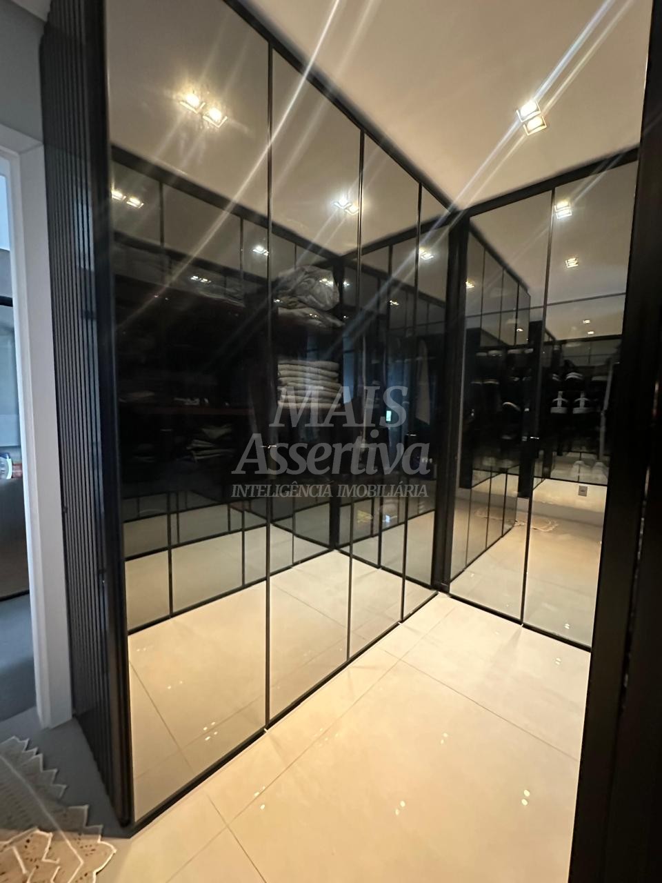 Casa para alugar com 3 quartos, 373m² - Foto 21