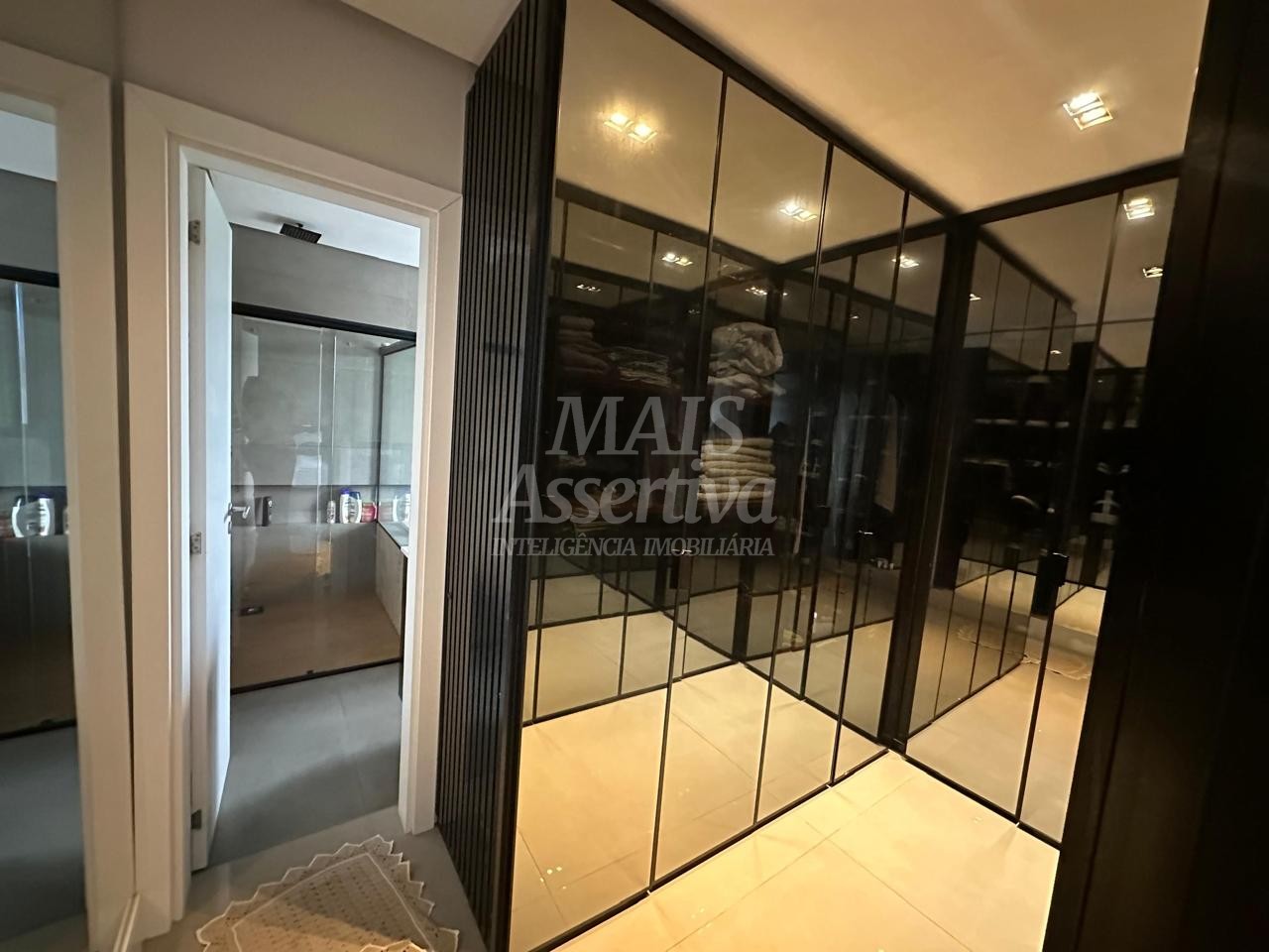 Casa para alugar com 3 quartos, 373m² - Foto 22