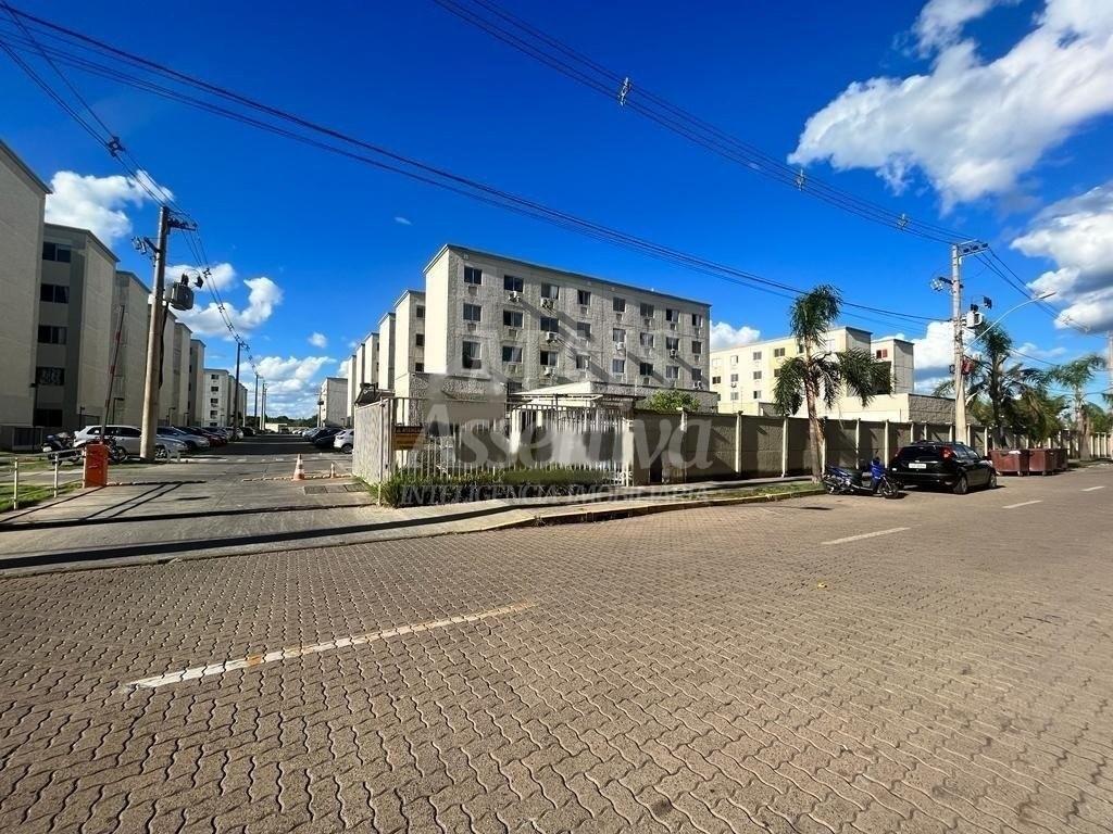 Apartamento à venda com 2 quartos, 42m² - Foto 2