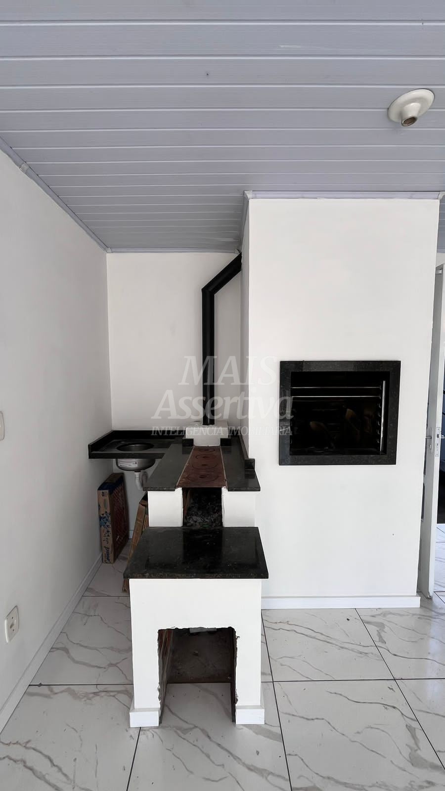 Casa à venda com 2 quartos, 80m² - Foto 10