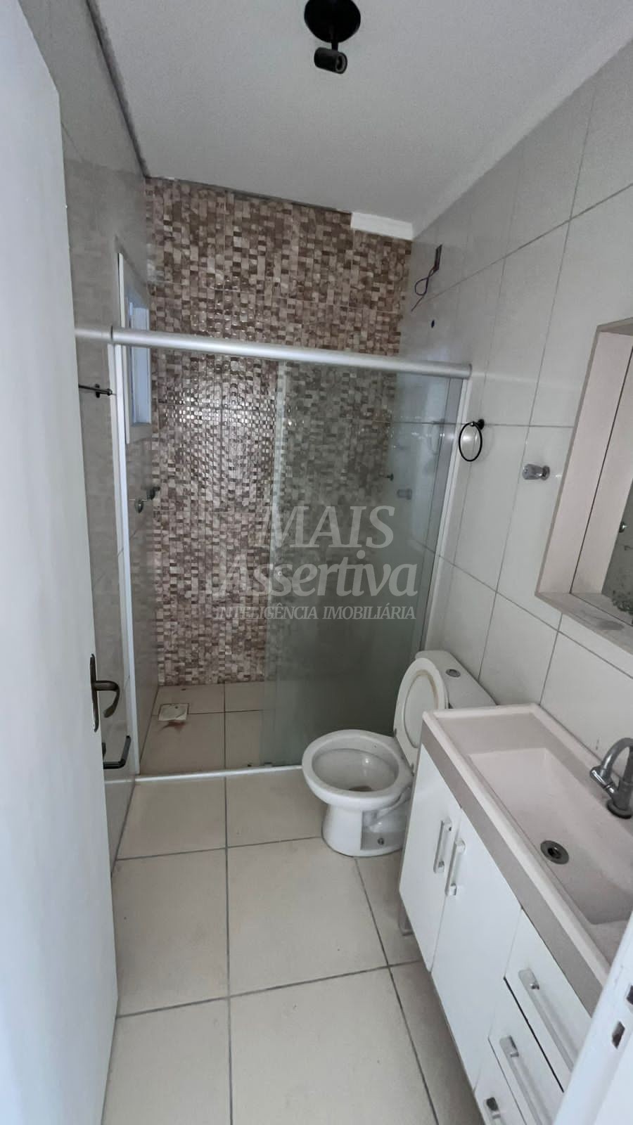Casa à venda com 2 quartos, 80m² - Foto 18