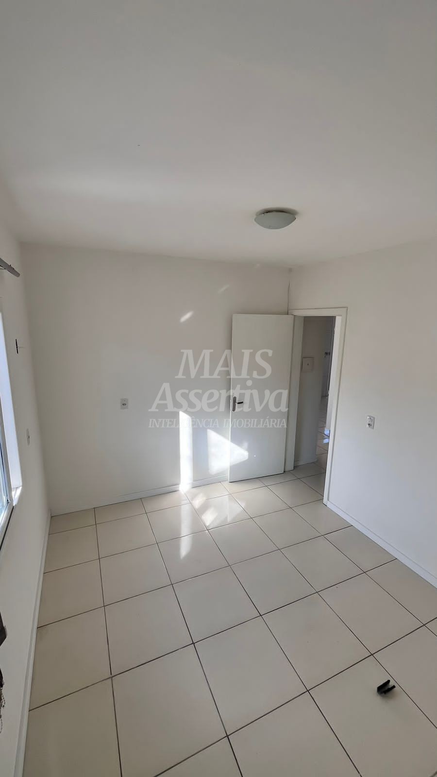 Casa à venda com 2 quartos, 80m² - Foto 22