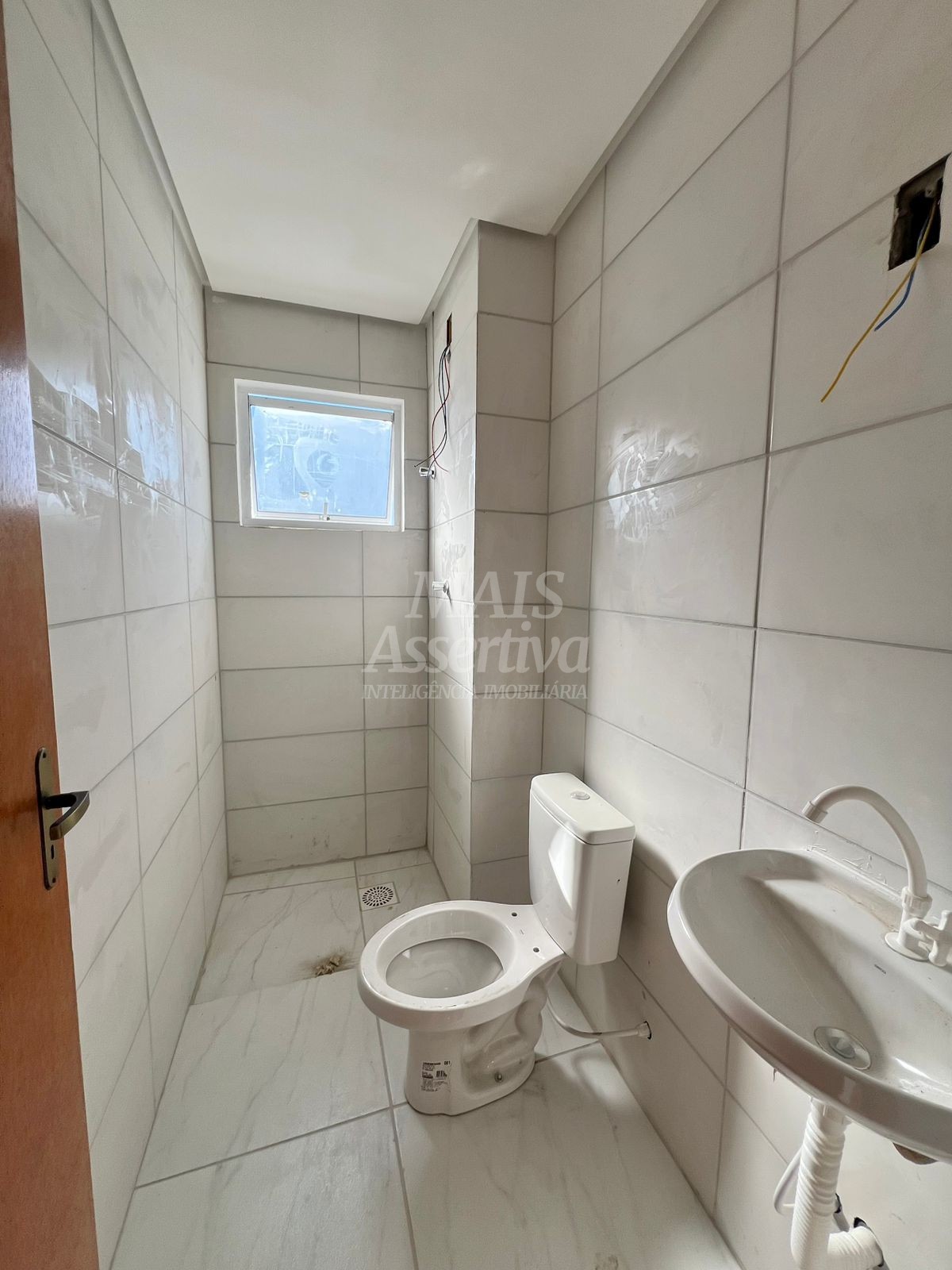 Casa para alugar com 2 quartos, 50m² - Foto 10
