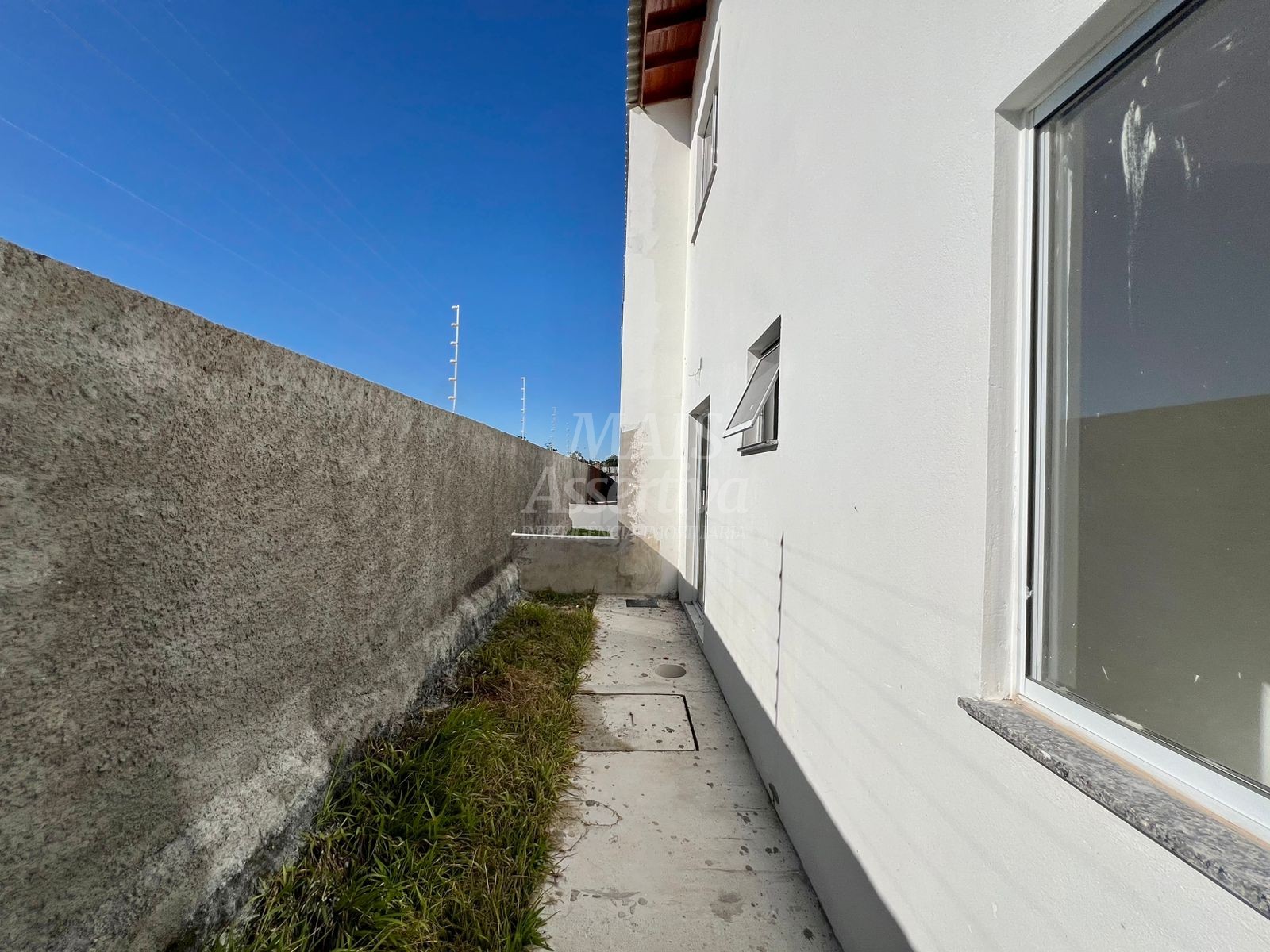 Casa para alugar com 2 quartos, 50m² - Foto 14