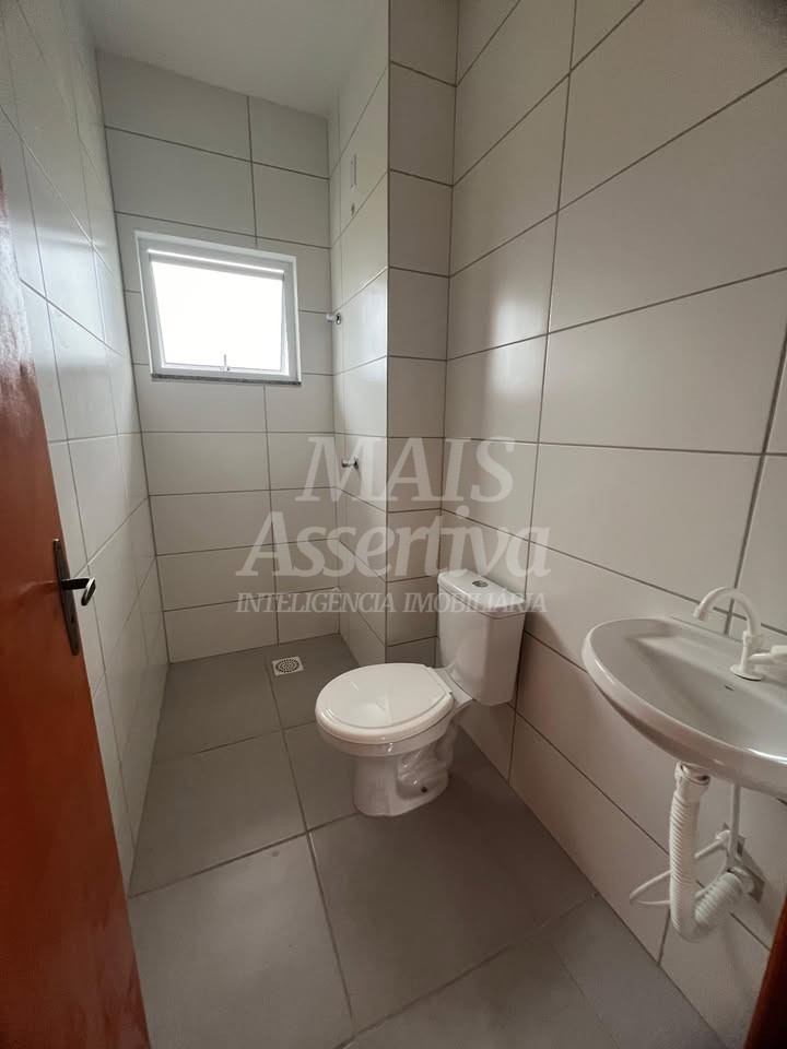 Casa para alugar com 2 quartos, 50m² - Foto 10