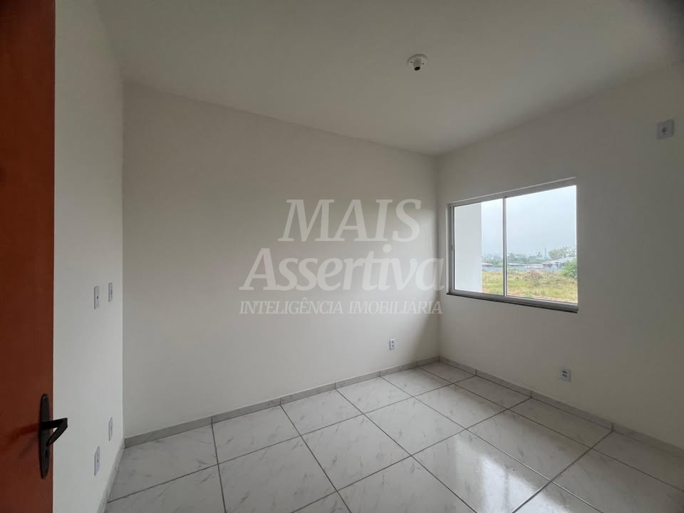 Casa para alugar com 2 quartos, 50m² - Foto 8