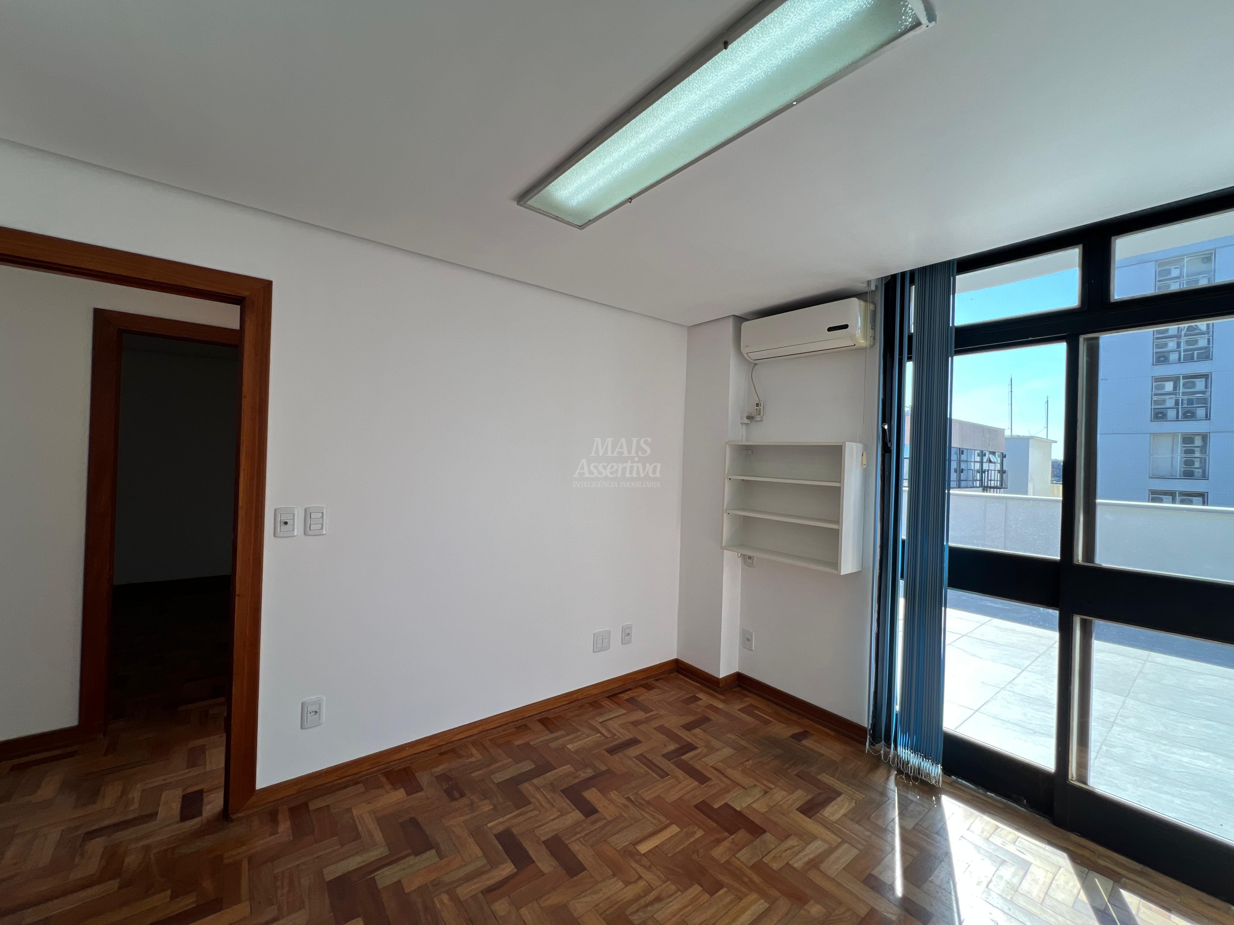 Conjunto Comercial-Sala para alugar com 5 quartos, 107m² - Foto 18