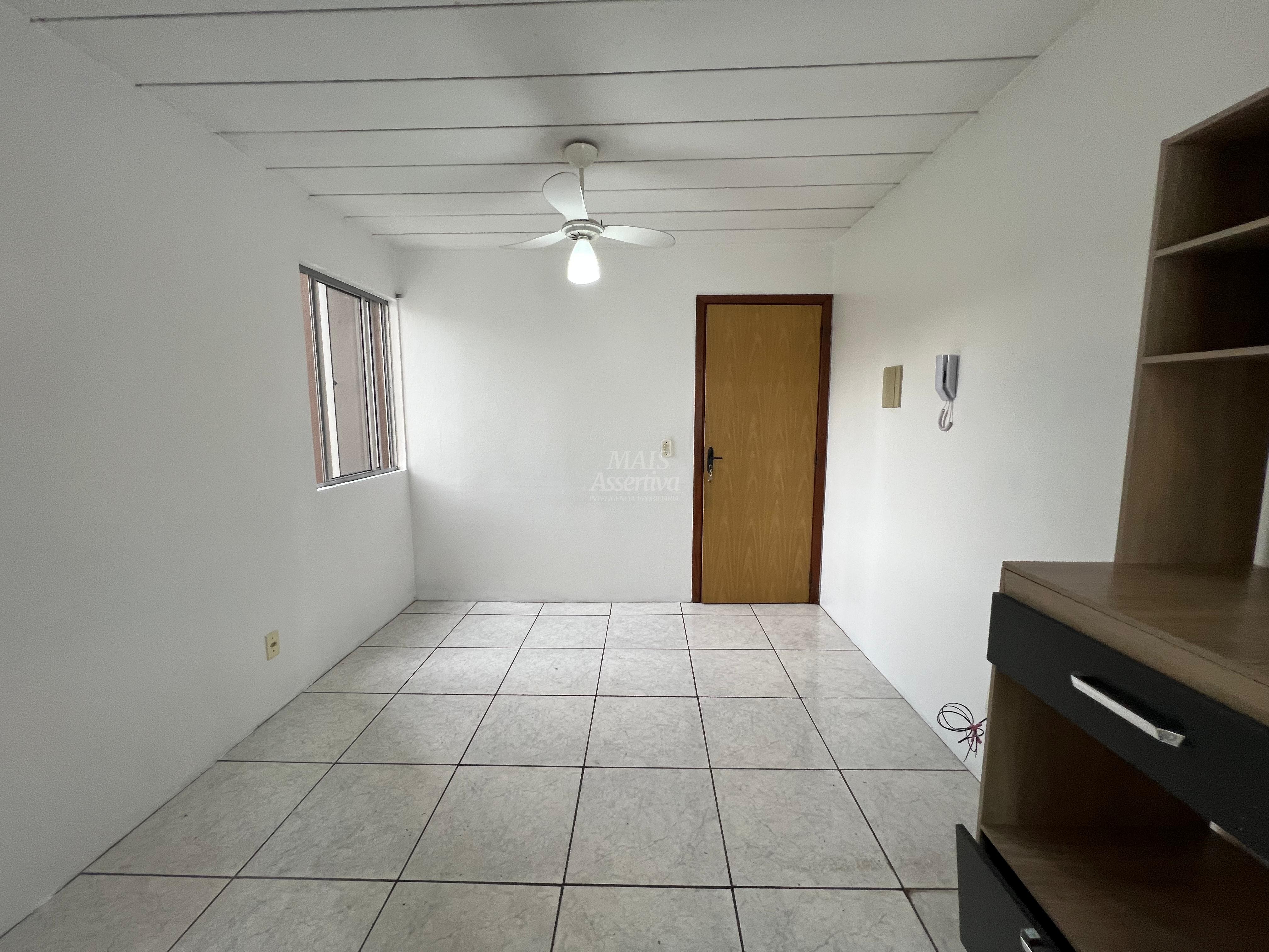 Apartamento para alugar com 2 quartos, 40m² - Foto 9