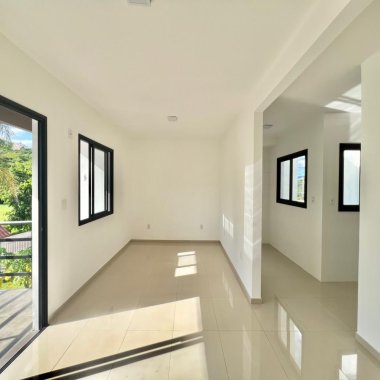 Apartamento de 3 dormitórios, 1 suite para locação em Campo Bom Apartamento de 3 dormitórios, 1 suite para locação em Campo Bom