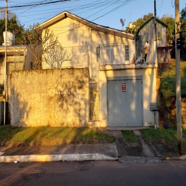 CASA PARA VENDA NO BAIRRO PETRÓPOLIS EM NOVO HAMBURGO CASA PARA VENDA NO BAIRRO PETRÓPOLIS EM NOVO HAMBURGO