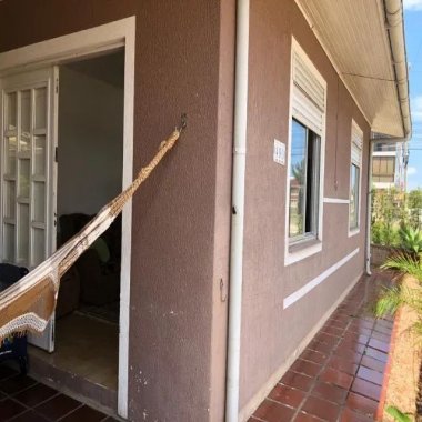 Ótima casa à venda em Balneário Noiva do Mar, Xangri-lá/RS - 3 dormitórios Ótima casa à venda em Balneário Noiva do Mar, Xangri-lá/RS - 3 dormitórios